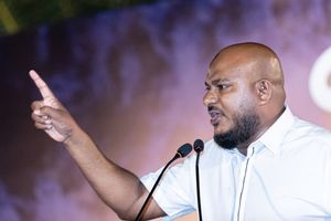 ބޮޑުފިނޮޅު ވިއްކާލުމާ ދެކޮޅު ހަދާތީ ޝުޖާއުގެ ވަރުގަދަ އިންޒާރެއް!