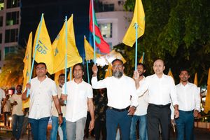 ސިލްސިލާ މުޒާހަރާތަކާ ގުޅިގެން މާޒް ސަލީމް ފުލުހަށް ހާޒިރުކުރަނީ