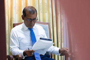 މަޖިލީހުގައި ޖަވާބުދާރީވާން ނަޝީދަށް ބައިގަޑިއިރު ދޭން ފާސްކޮށްފި