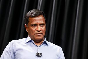 އީ-ފާހުގެ މައްސަލައިގައި އުމަރުގެ ކަންބޮޑުވުން