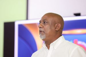 އޮފީސް މުބާރާތުން ތަފާތު ހުނަރުވެރި ކުޅުންތެރިން އެބަ ފެނޭ: މުޖޭ