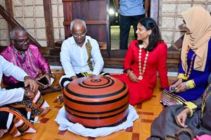 ހުރިހާ ވެރިން ވެސް ބަލާލަން ޖެހުނު އުތީމު ދަރިންގެ ގައުމީ ޖޯޝު