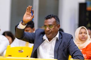 "ޓިކެޓު ދިނީ ދާއިރާގެ ރައްޔިތުން، ވާދަކޮށް ގޮނޑި ނަގާނަން"