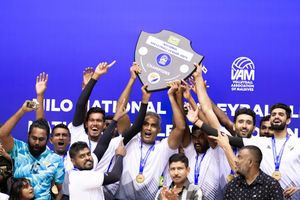 ޕޮލިސް ބަލިކޮށް ލީގު ޗެމްޕިއަންކަން ސިފައިންނަށް 