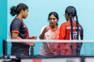ރަފާ، ޓީޓީ ކޯޗިން އަށް މަގުކޮށަނީ ވެސް އިސްކަންދަރު ސްކޫލުން