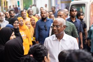 Solih agrees to hold referendum on system of government 