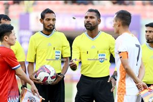 މެޗު ހުއްޓައި ދިވެހި ރެފްރީން ރޯދަ ވީއްލަން ފުރުސަތު ދީފި 