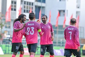ސިފައިން ކަޓުވާލައި މުއިވެޔޮ ފައިނަލަށް