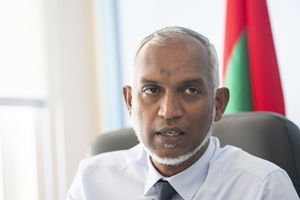މުއިއްޒަށް ކުރާ ދައުވާ ފުރިހަމަނުވާ ކަމުގެ ބަހުސް ހައިކޯޓަށް