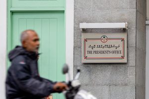 ފަހު ދިހައެއްގައި ސަރުކާރު ބަންދުވާނެކަން އިއުލާނުކޮށްފި 