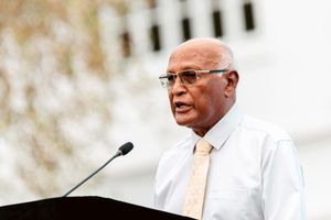 އާ ތެލަސީމިއާ ސެންޓަރަކާއި, ބްލަޑް ސާވިސްގެ އާ އިމާރާތެއް އަޅަނީ