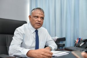 ސްޓުޑެންޓް ލޯނަށް 1،000 އެޕްލިކޭޝަން ވަނީ ލިބިފަ: ޑރ. ހަސަން