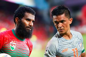 އަބަދުވެސް ދަގަނޑޭގެ ސަޕޯޓަރެއް، ރެކޯޑަކާ މެދު ޗެތުރީ ނުވިސްނާ