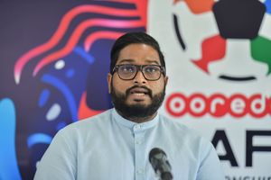 ޓީމު ވަރުގަދަކޮށް އެނބުރި އަންނާނެ: ބައްސާމް