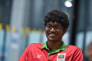 އާން: ފަސް އެނބުރި ބެލުމެއް ނެތި ހޯދީ "ފެންމުތުގެ ޝަރަފް"
