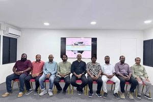 އެމްބީއޭގެ ރައީސަކަށް އިތުރު ދައުރަކަށް އެޑަމް އިންތިހާބުވެއްޖެ 