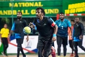 ހޭންޑްބޯޅަ އެސޯސިއޭޝަން ޗެމްޕިއަންޝިޕްގައި 27 ޓީމު