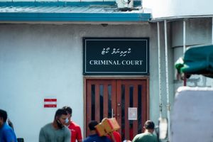 ޝައިހާގެ ވާރިސުން ބޭނުންވަނީ މަރުގެ ދިޔަ ހޯދަން