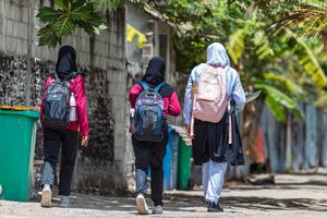 "ދެ ޖިންސަށް ވެސް ސަރުކާރުން ގެންގުޅޭނީ ހަމަހަމަ ސިޔާސަތެއް"