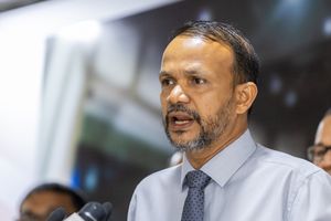 Govt urged not to encroach on top court's independence