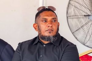 ޕްލޭނަކީ ކްލަބްތަކާ ގުޅިގެން މުސްތަގުބަލަށް މަސައްކަތް ކުރުން