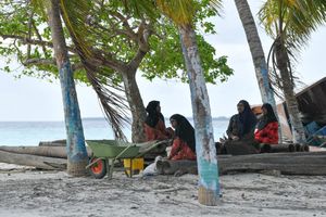 ވަށާޖެހޭ އިޖުތިމާއީ ހިދުމަތަކަށް އެންމެން އެކުލެވޭ "އިބަމަ" ޓީމް