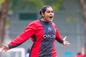 ނިއު އާއި އޮޑީގެ ކުރިމަތިލުން އެއްވަރު