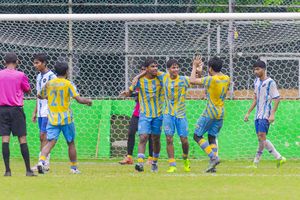 ސަސް ބަލިކޮށް ވެލެންސިއާ އިން އެއް ވަނައިގައި ލީޑުނަގައިފި
