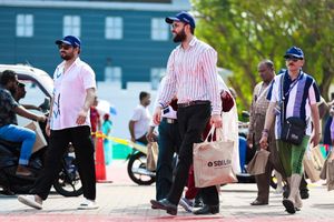 800 Indian expats petition Muizzu over remittance limit