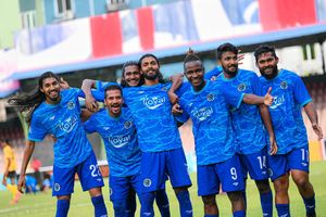 ގުރުއަތުލުން ކާމިޔާބުކޮށް ފުވައްމުލައް ކުއާޓާ ފައިނަލަށް 