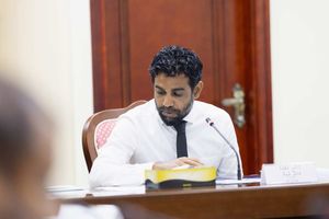 "ކުރިން އައްޔަންކުރި ފަނޑިޔާރުން ނުލާ ދުސްތޫރީ މައްސަލަ ނުހިންގޭ"