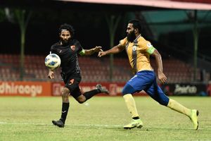 ވެލެންސިއާ އާއި އީގަލްސް އަށް ޕޮއިންޓެއް 