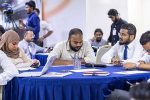 މީޑިއާ ކޮންޓްރޯލް ބިލާ ހުރިހާ ނޫސްވެރިން ވެސް ދެކޮޅު