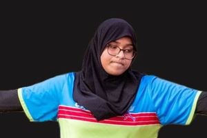 އައިނީ އަށް ޑިސްކަސް އުކުމުން ގައުމީ ރެކޯޑް