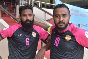 އޭއެފްސީ ކަޕާ ދިމާކޮށް ބަކާ އާއި އީސަ އީގަލްސް އަށް
