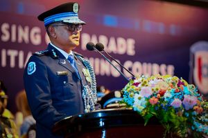 ފުލުހުންގެ ކިބައިން ކޮމިޝަނަރު އެދުނު ތިން ކަންތައް