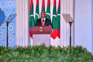 ސިޔާސީ މިނިވަންކަން ސިވިލް ސާވަންޓުންނަށް އޮންނާނެ: ރައީސް ސޯލިހު