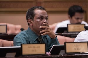 ޑީއާރުޕީން އާމިރަށް ދޭންޖެހޭ ފައިސާ މަދުކުރި ހުކުމް ރަނގަޅު