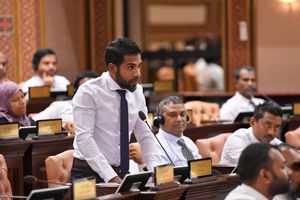 ރަން ވަނަ ހޯދާ މީހުންގެ ތަފާތު ކުރުން ނައްތާލަން ޖެހޭ: އަމީން
