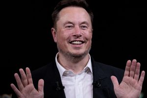 Musk biography describes troubled tycoon