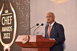 ނަން ހިނގާ ވަރުގެ ދިވެހި ރަހައެއް އުފެއްދުން މުހިންމު: ރައީސް 