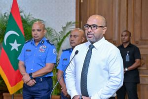 ޔުމްނު ވެއްޓުނު ތަނަށް މިނިސްޓަރު ވަޑައިގެންނެވި: ކޮމިޝަން