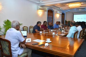 ބަޖެޓަށް އެމްޑީޕީ މެމްބަރުންގެ ހިޔާލު ރައީސް ހޯއްދަވައިފި