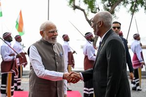 Muizzu heaps praises on India and Modi