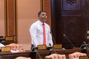 ބޮޑު ޓެކުހަށް ތާއީދުކޮށް ސިނގިރޭޓު ހުއްޓާލަން އައްބާސް ނިންމައިފި