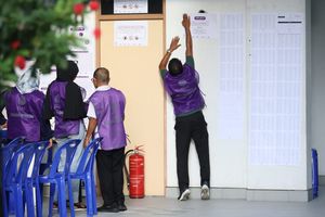 އީސީން ބުނީ މާލީ ބަޔާން ހުށަނާޅަނީ 32 ކެންޑިޑޭޓުން ކަމަށް