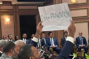 MDP MPs blow whistles during Muizzu's presidential address
