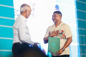 ޕީއެންސީއަށް ބަދަލުވި މަހުލޫފަށް ޖަޕާނުގެ ސަފީރުކަން ދެނީ