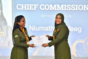 ރައީސްގެ ދަރިކަލުންގެ މައްސަލައިގަ އޮމްބަޑްސްޕާސަންގެ ބަޔާނެއް 