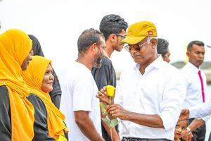 ކައުންސިލާ ހިރިނައިދޫ ހަވާލުކުރަން ރައީސް ވައުދުވެއްޖެ